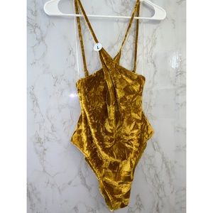 • FOREVER 21 SUEDE MUSTARD BATHING SUIT 👙 •